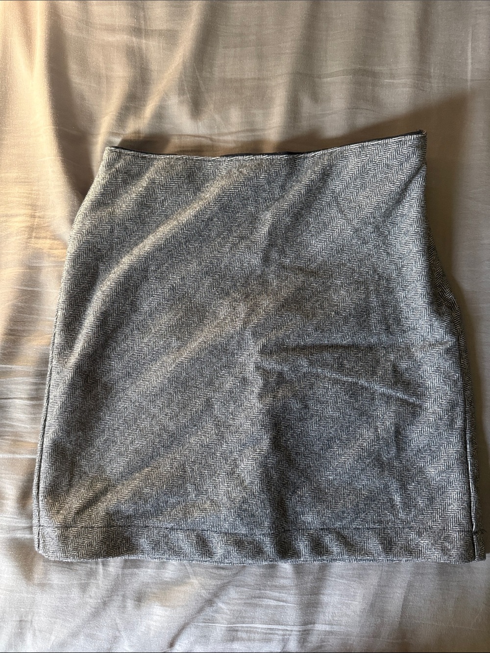 Abercrombie & Fitch Grey Herringbone Mini Skirt